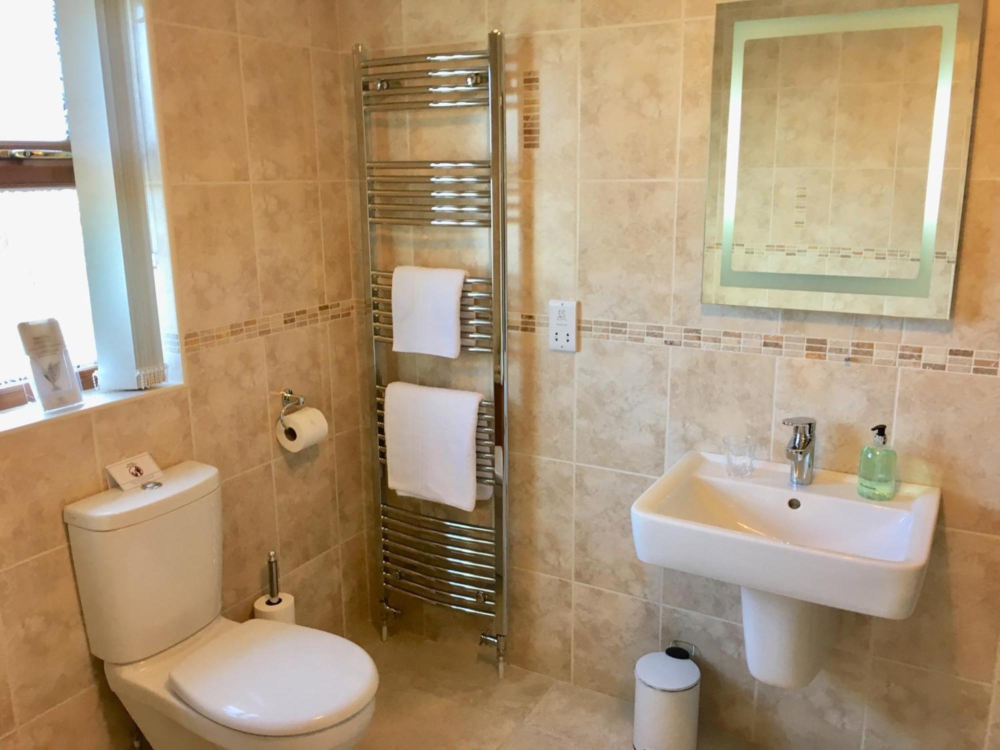 Mourne Country House Bed And Breakfast Kilkeel Dış mekan fotoğraf