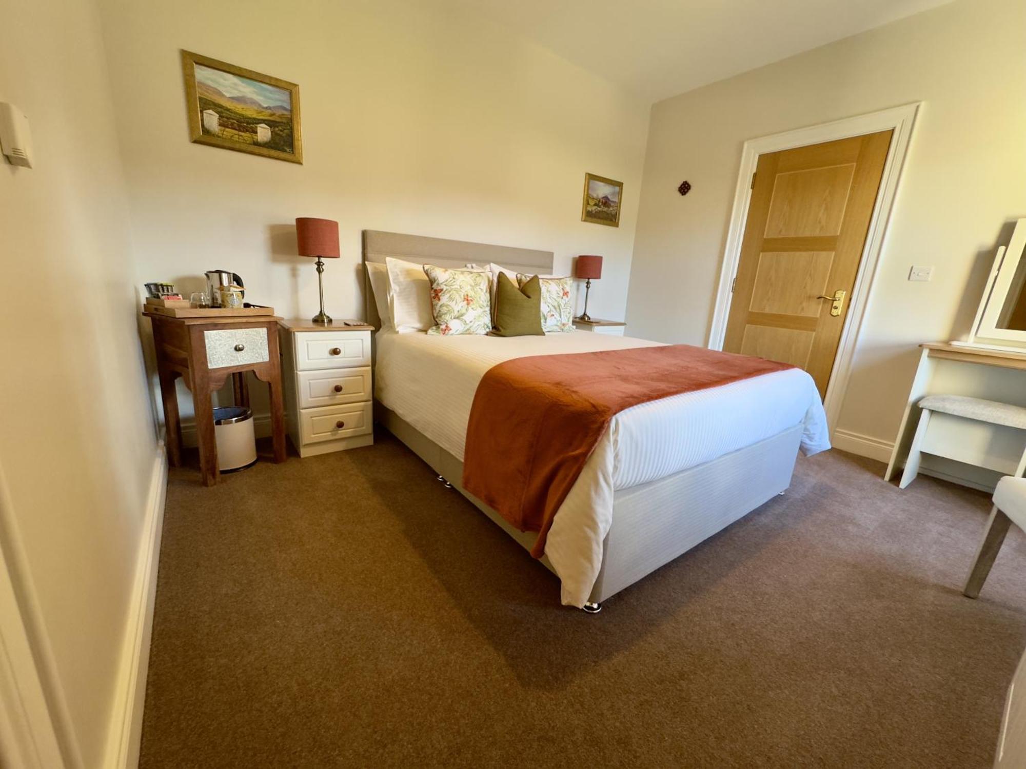 Mourne Country House Bed And Breakfast Kilkeel Oda fotoğraf